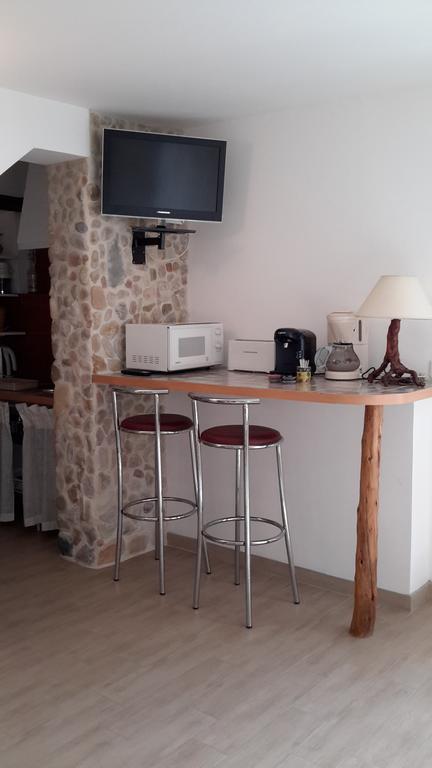 Apartamento Les Cigales d'Estoublon Habitación foto